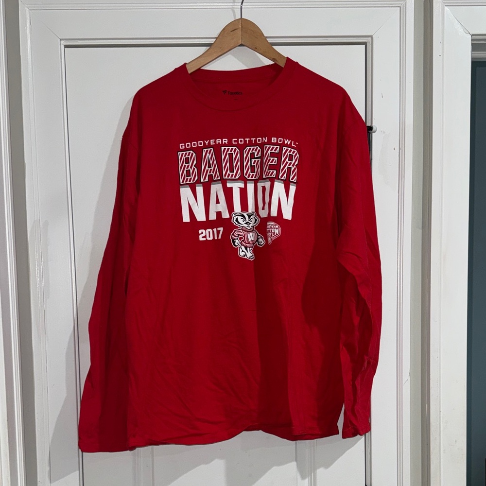 Fanatics Red Men’s 2XL Long Sleeve Badger Nation Tee